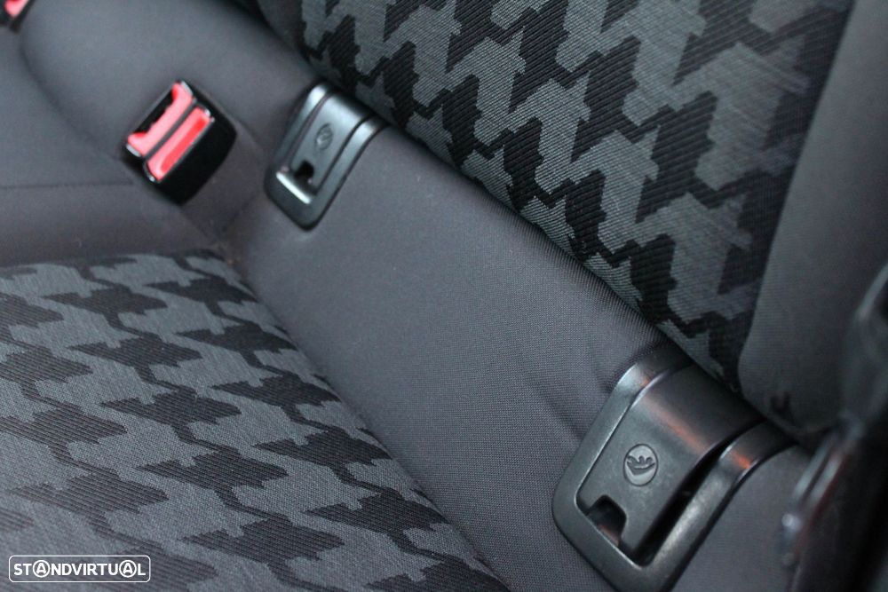 Audi A3 Limousine 1.6 TDI Sport - 25