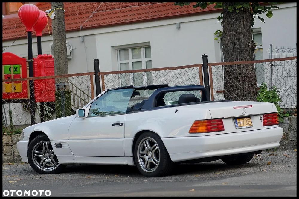 Mercedes-Benz SL - 19