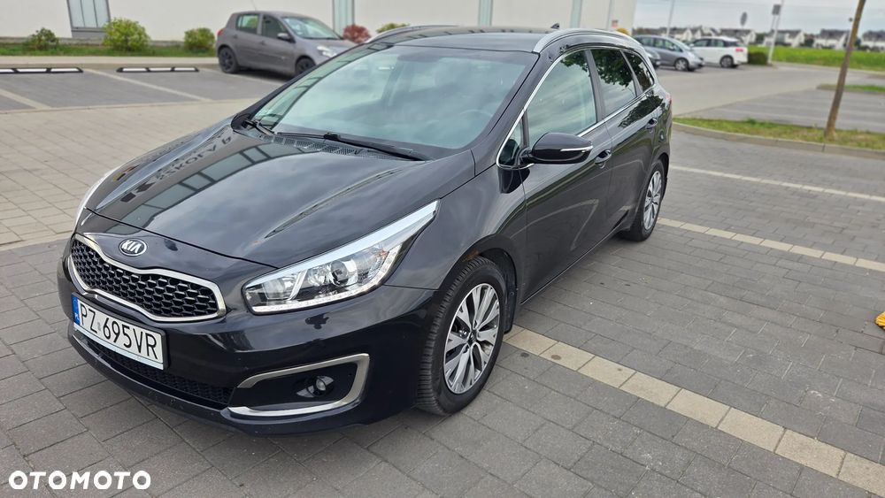 Kia Ceed 1.6 CRDi Smart Plus - 20