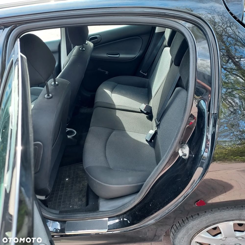 Peugeot 206 plus - 8