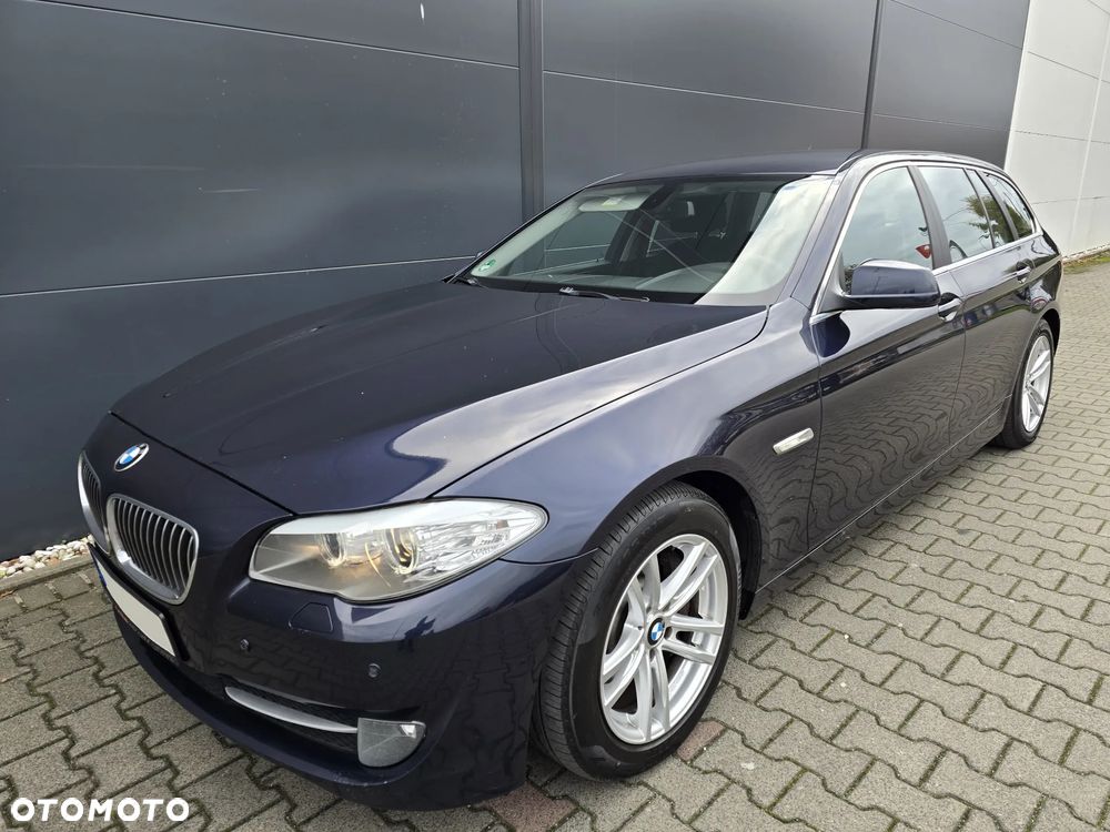 BMW Seria 5 530d Touring - 1