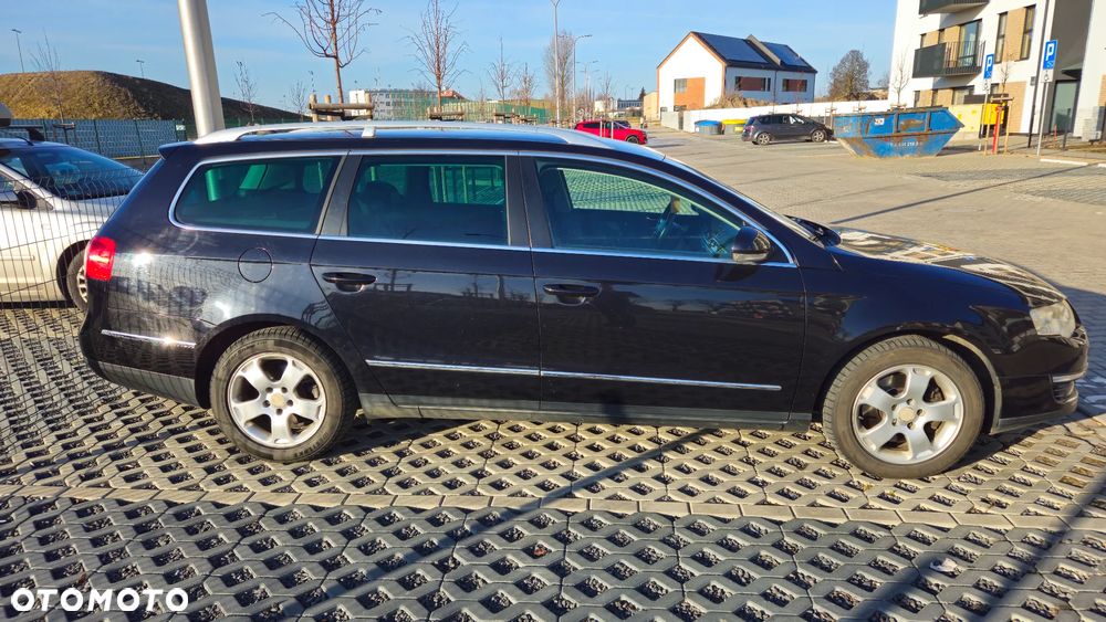 Volkswagen Passat 2.0 TDI DPF Highline DSG - 4