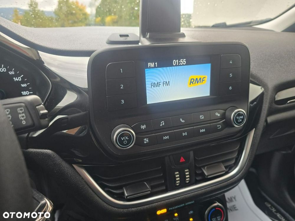 Ford Fiesta - 30
