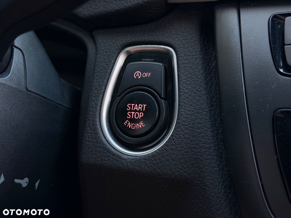 BMW Seria 3 318d Advantage - 29