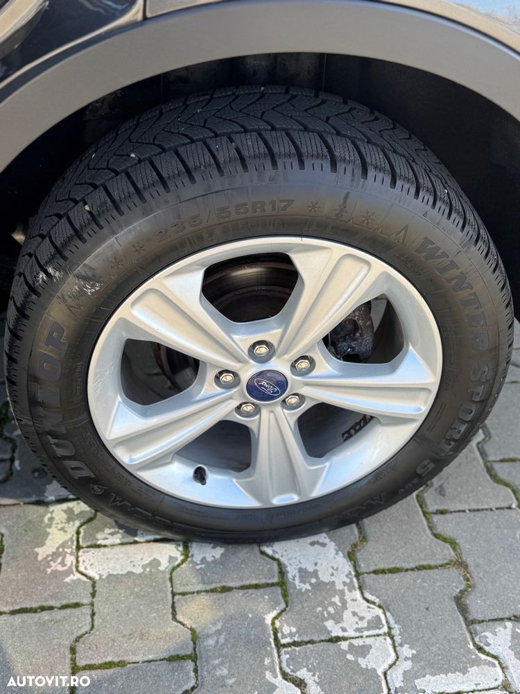 Ford Kuga 1.5 EcoBoost 2WD Titanium - 10