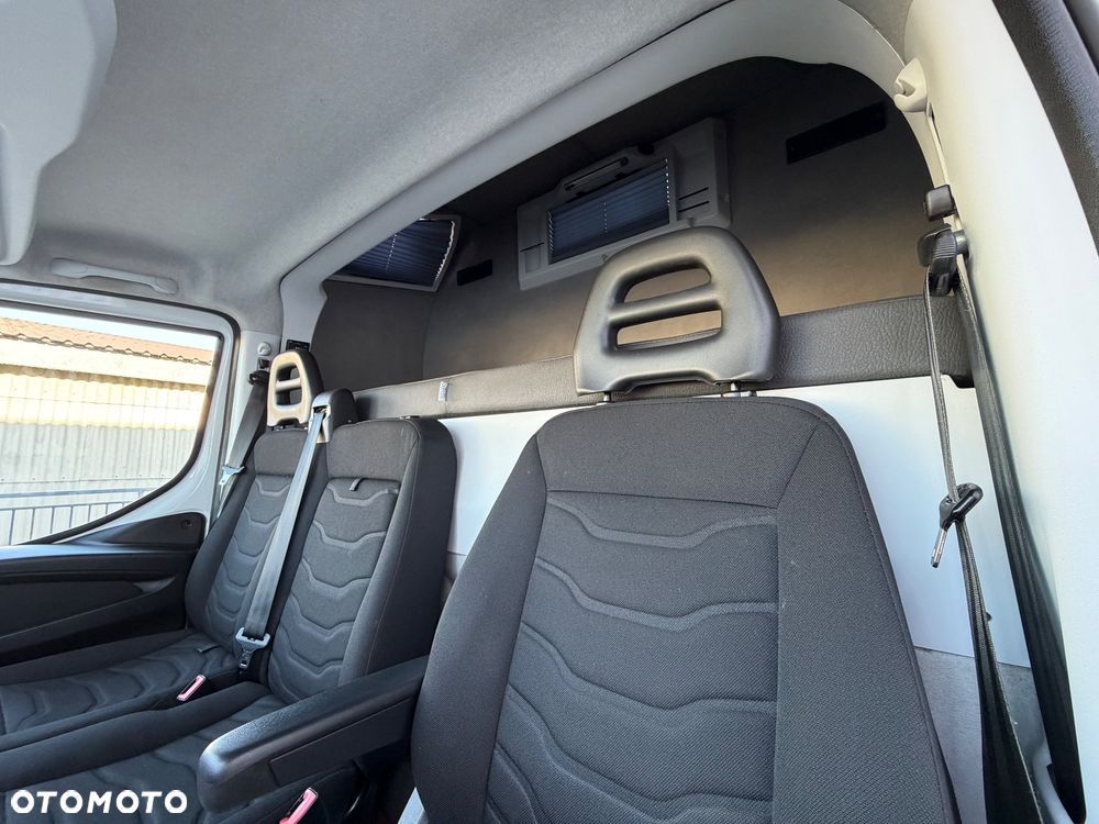 Iveco 35S17 - 25