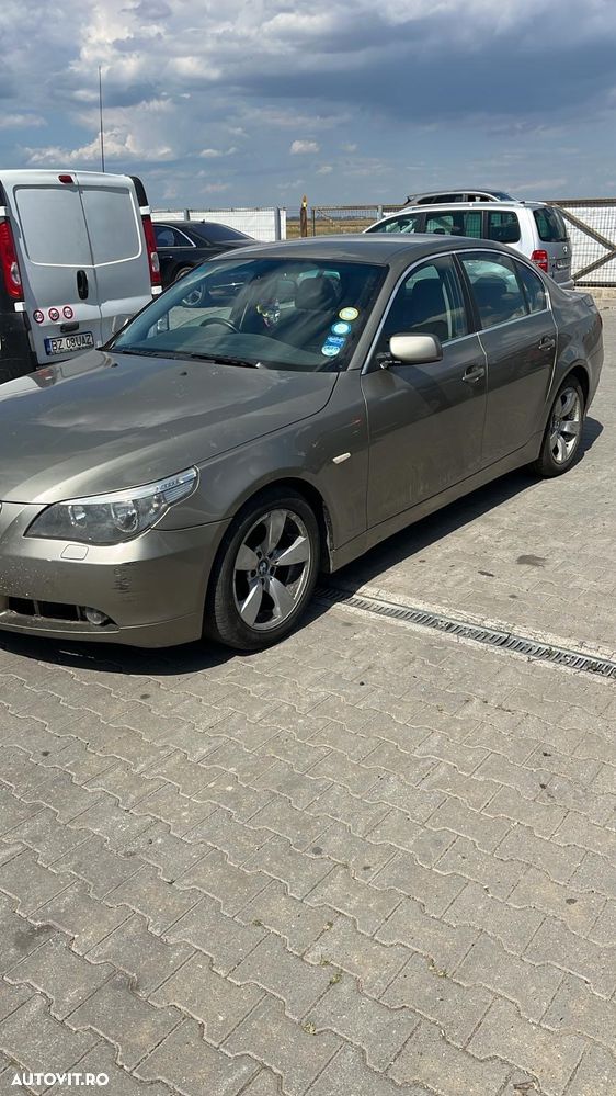 Dezmembram BMW seria 5 E60 3.0 diesel din 2007 - 2