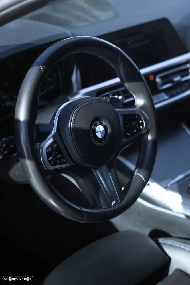 BMW 330 e Aut. M Sport - 17