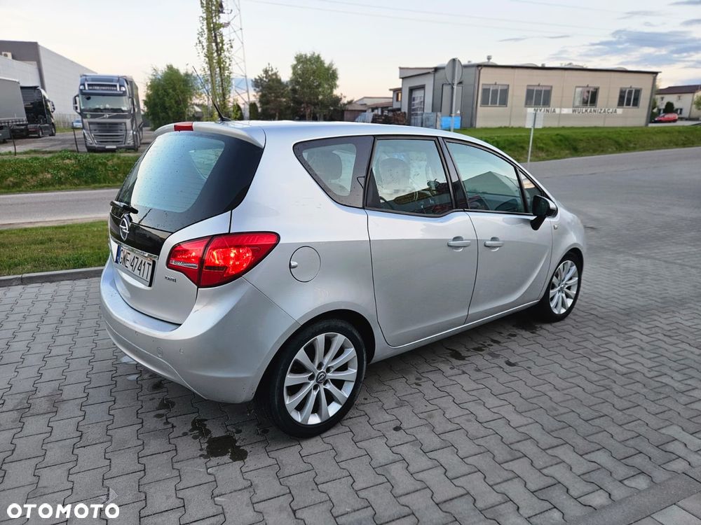 Opel Meriva 1.3 CDTI Cosmo - 2
