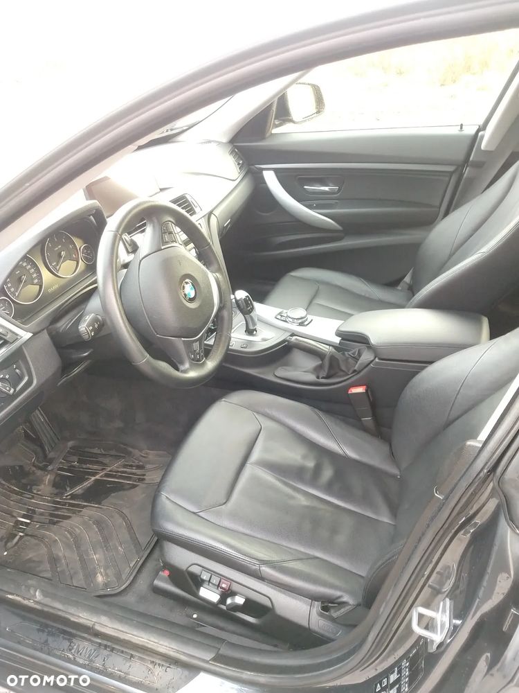 BMW 3GT 320d xDrive Business Edition - 12