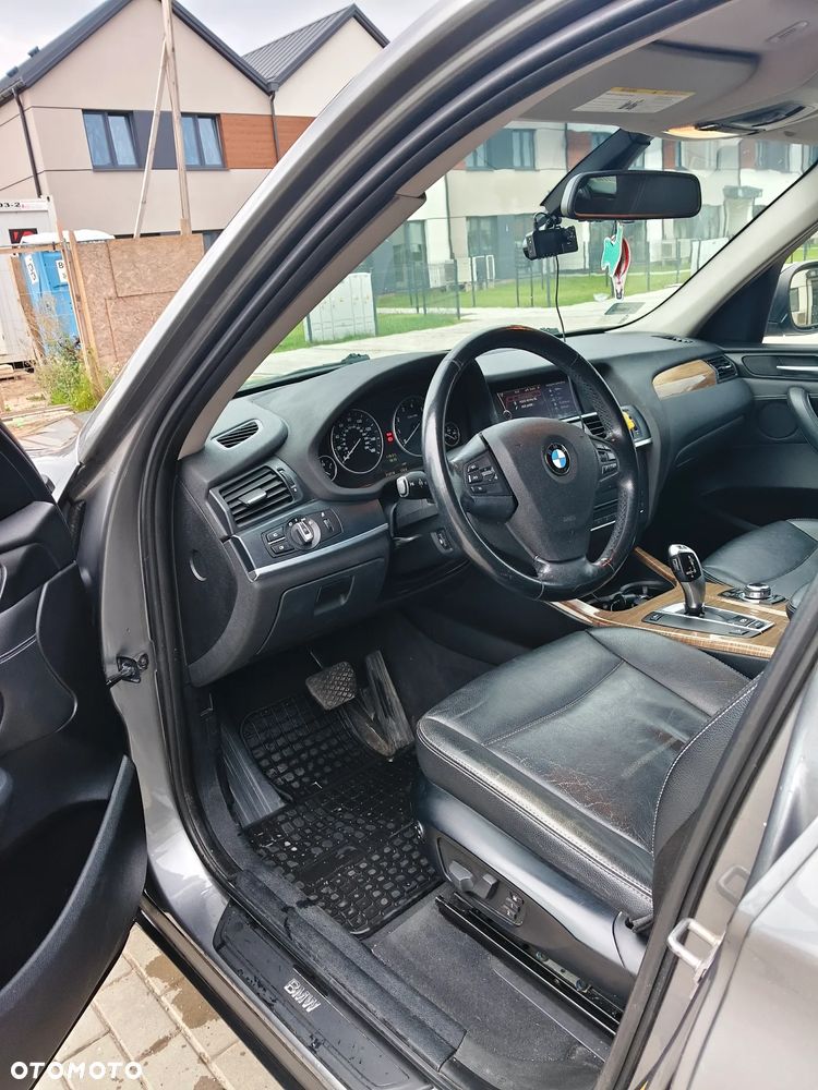 BMW X3 28i xDrive - 9