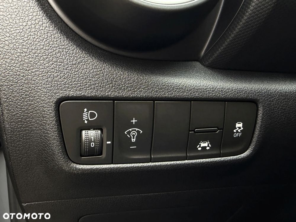Hyundai Kona - 33