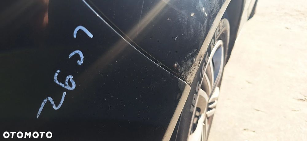Volkswagen Golf V+ Zderzak Tył Tylny Kod Lakieru LC9Z - 27