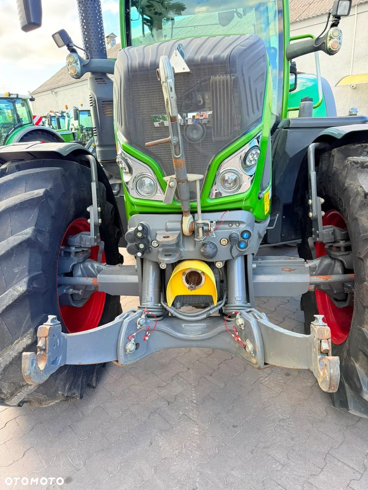 Fendt 724 Vario Profi Plus - 9