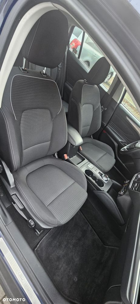 Ford Focus SW 1.5 EcoBlue Titanium X - 13