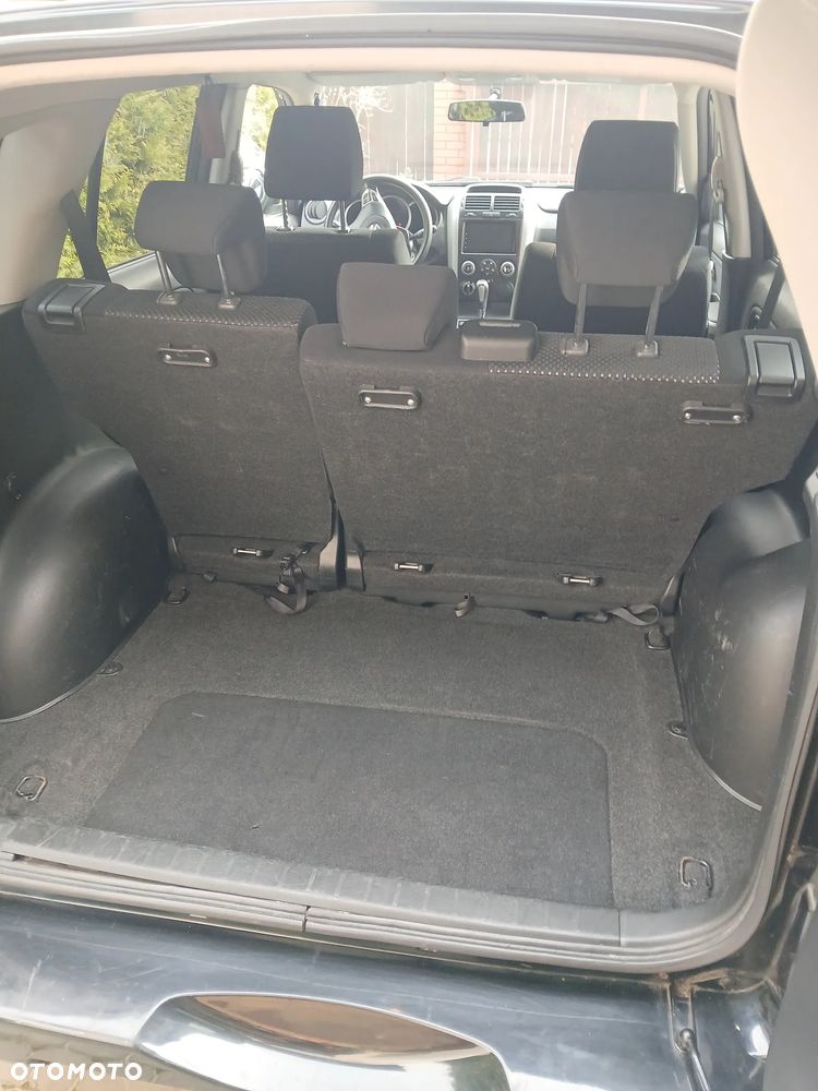 Suzuki Grand Vitara - 12