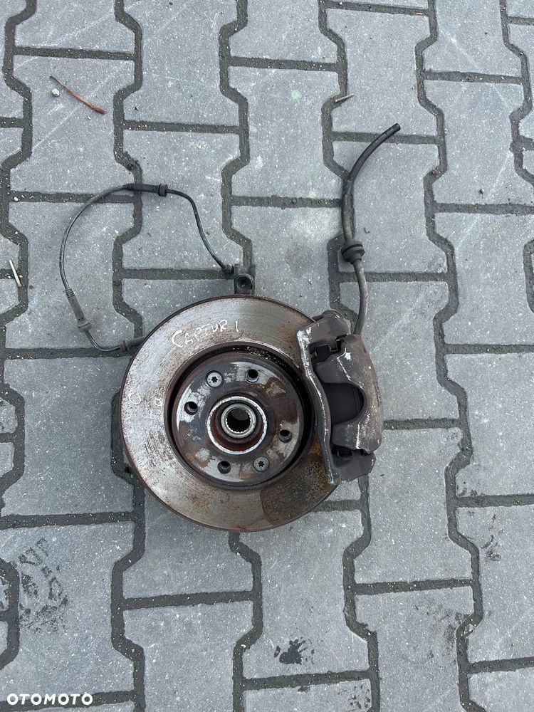 Renault Captur I zwrotnica prawa zacisk - 1