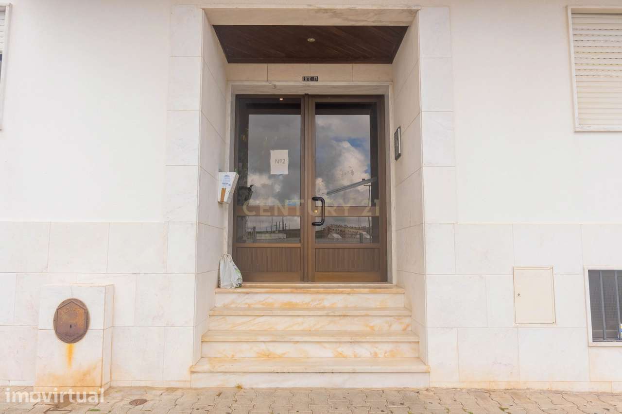 Apartamento T2 em Queluz (Pendão) com ou sem investimento!! - Grande imagem: 3/30