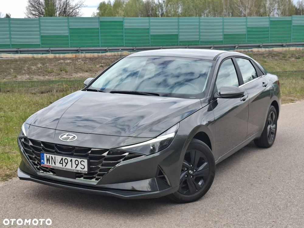 Hyundai Elantra 1.6 Smart CVT - 2