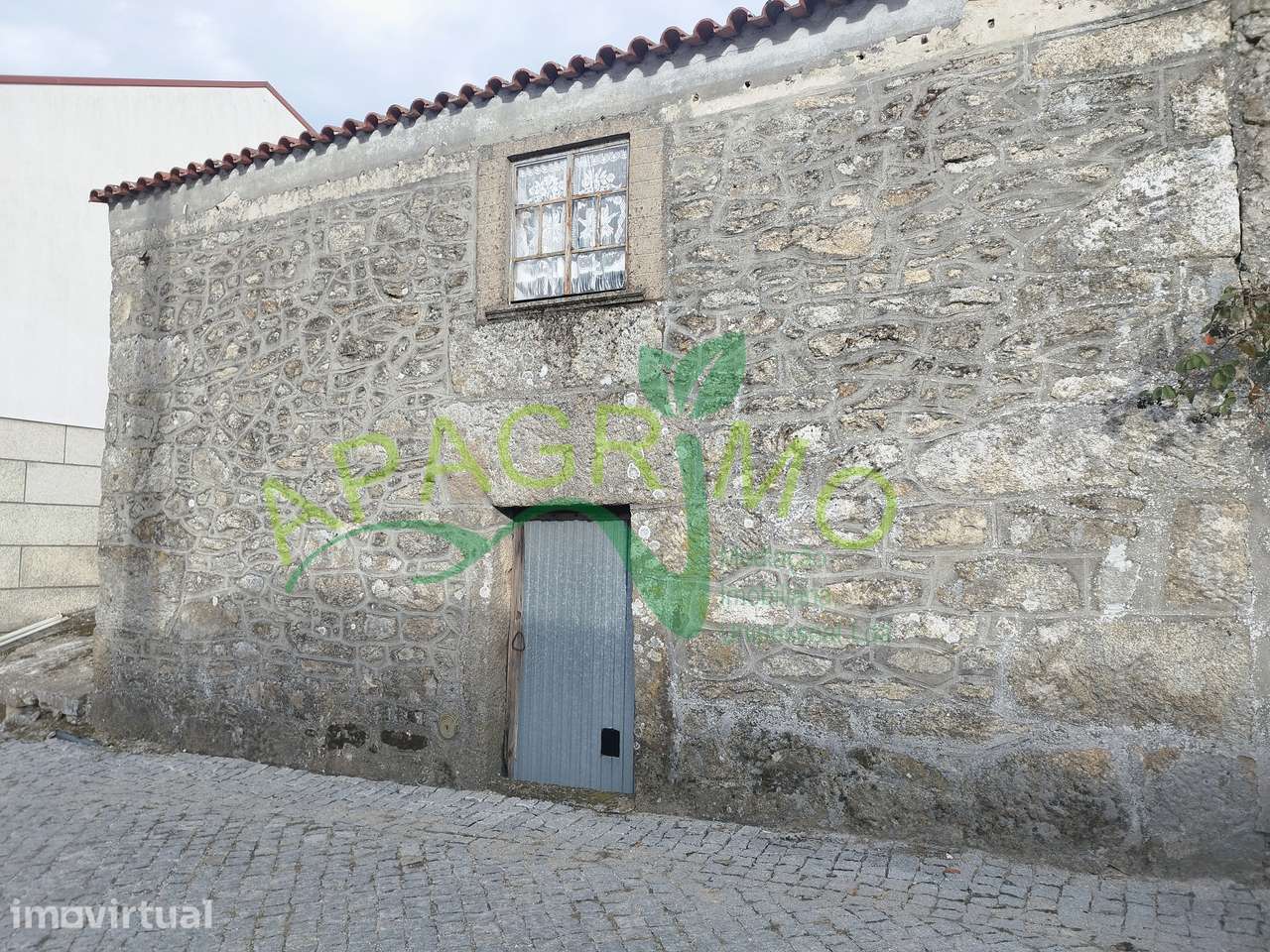Moradia para reconstrução no centro de Penedono - Grande imagem: 4/12