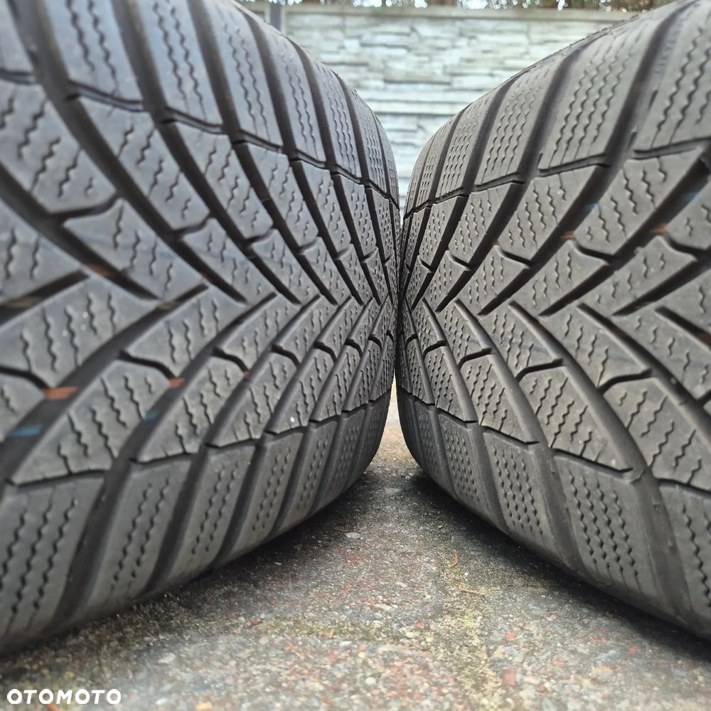 ZIMA 215/60 R16 VW PASSAT T-ROC BEETLE TOURAN SKODA SUPERB OCTAVIA KAROQ - 9