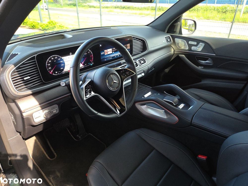 Mercedes-Benz GLE - 10