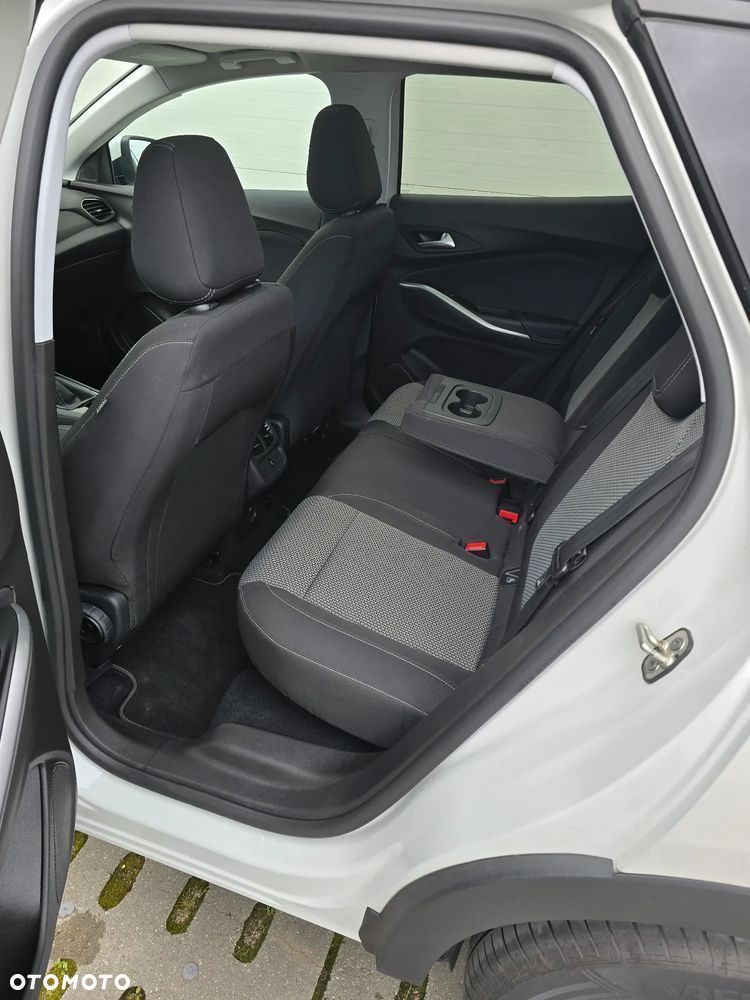 Opel Grandland X 1.2 Start/Stop 2020 - 10