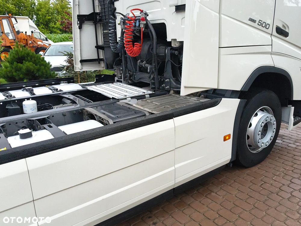 Volvo FH5 500 I-SAVE Globetrotter *9-2021* - 7