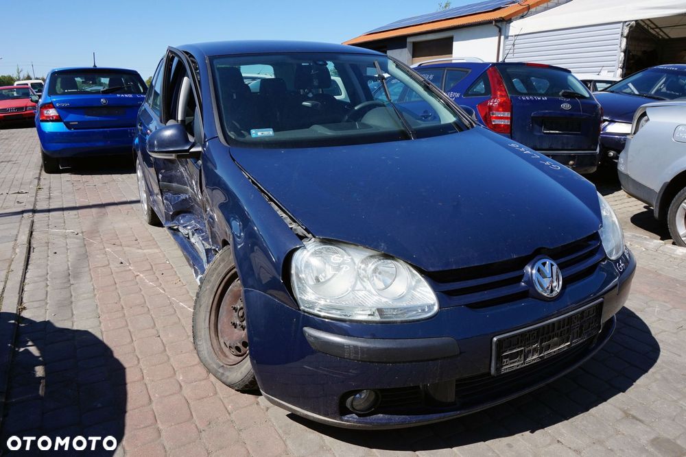 VOLKSWAGEN GOLF V 5D HB 2005 LA5G 1.6 8V BGU 102KM FVH SREBRNY na części - 7