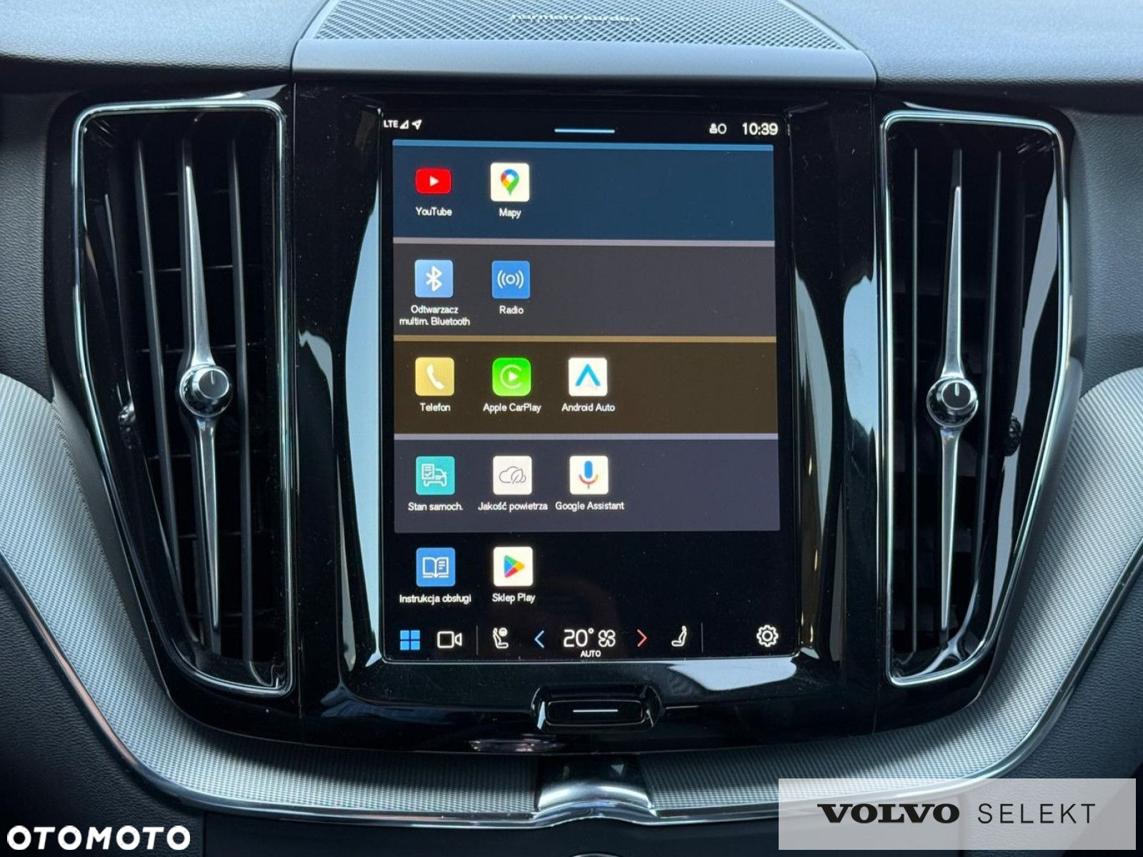 Volvo XC 60 - 22