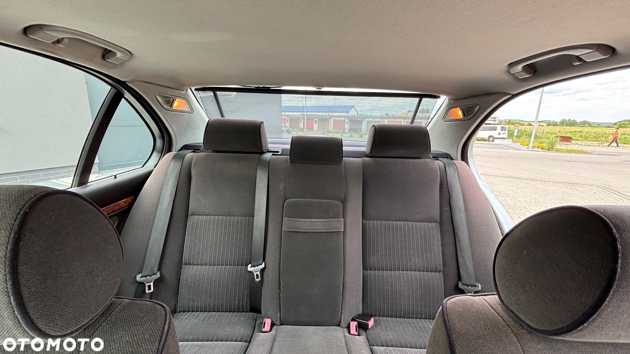 BMW Seria 5 520i - 8