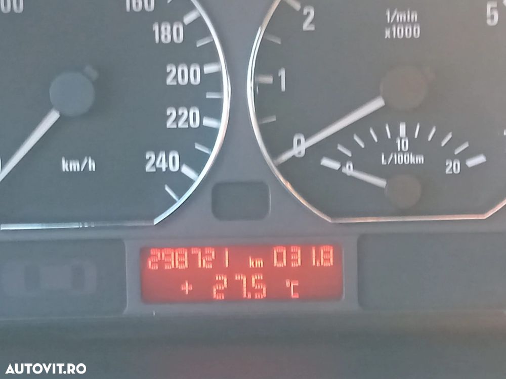 BMW Seria 3 316i - 9