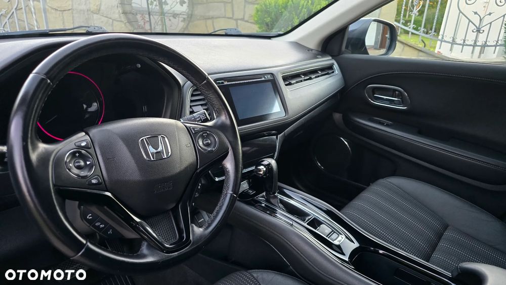 Honda HR-V 1.5 i-VTEC CVT Executive - 17