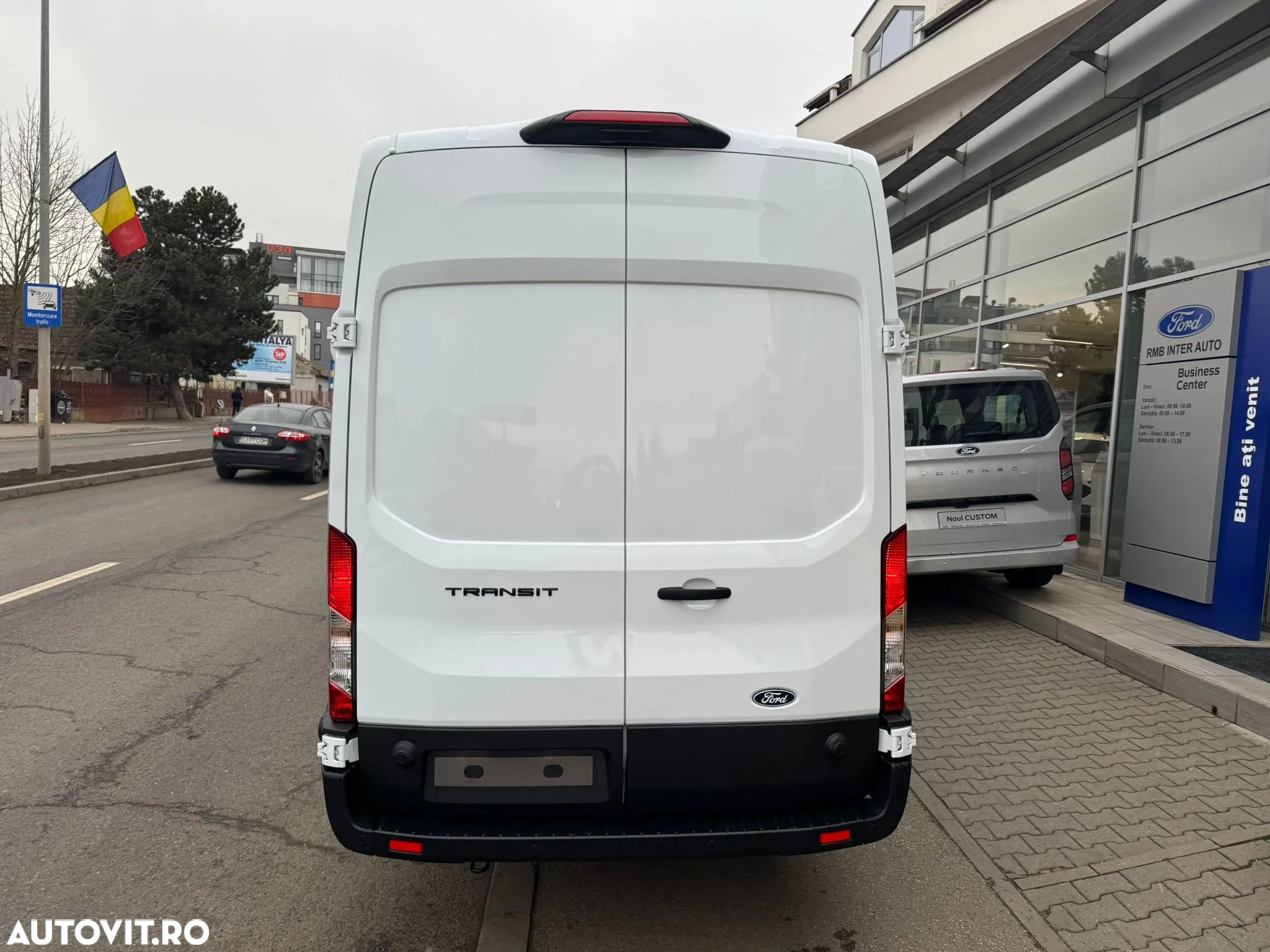 Ford TRANSIT VAN 350 - 9