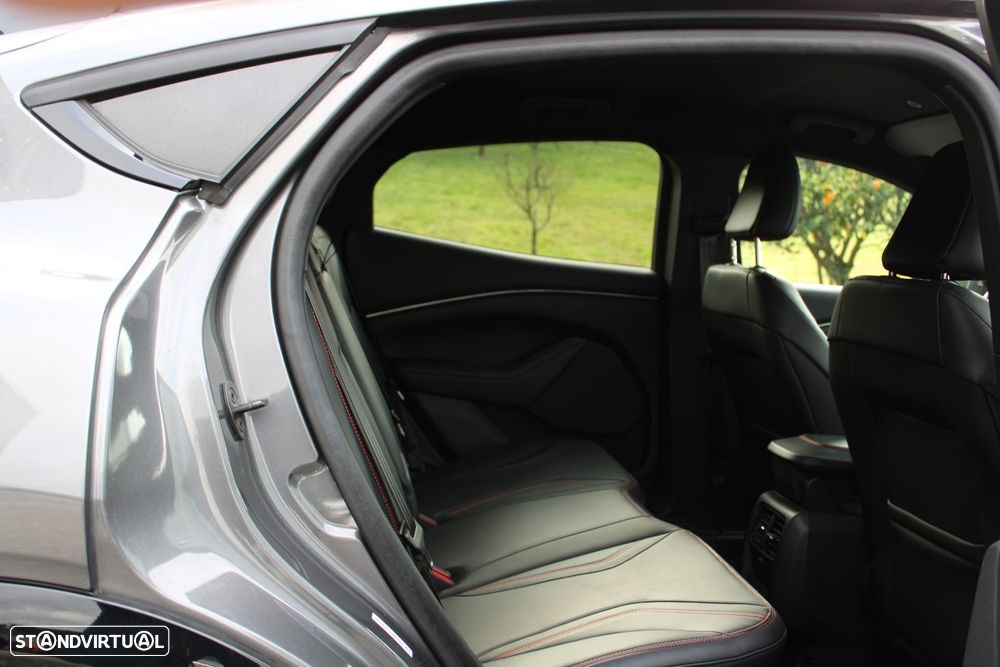 Ford Mustang Mach-E 98.7 kWh Premium - 45