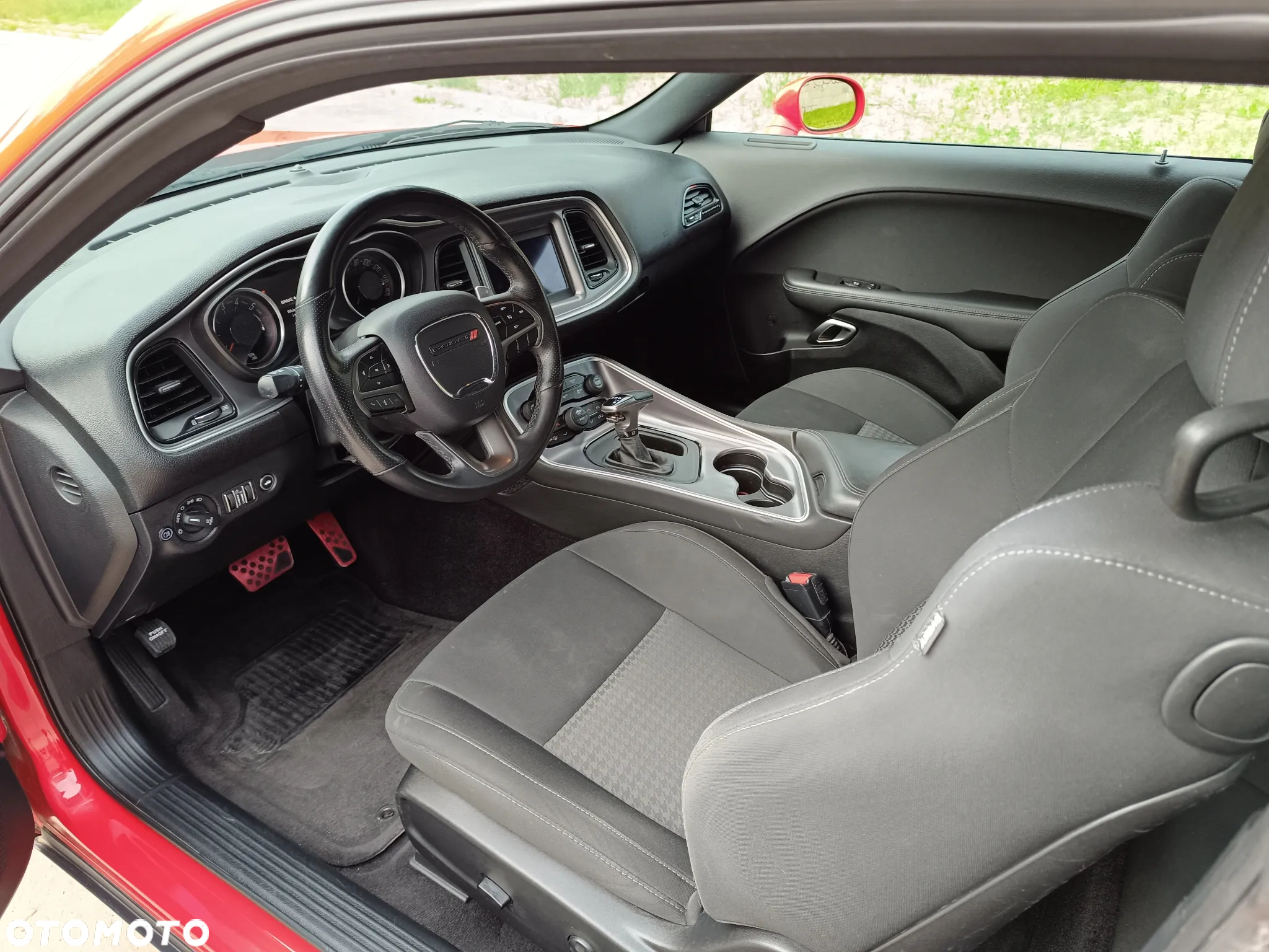 Dodge Challenger 5.7 R/T - 10