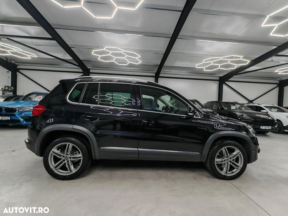 Volkswagen Tiguan 2.0 TDI 4Motion DSG BMT Sport & Style - 34