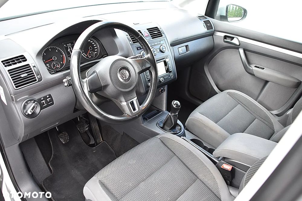 Volkswagen Touran 2.0 TDI DPF Comfortline - 15