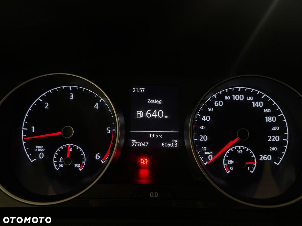 Volkswagen Golf 1.6 TDI BMT Trendline - 8