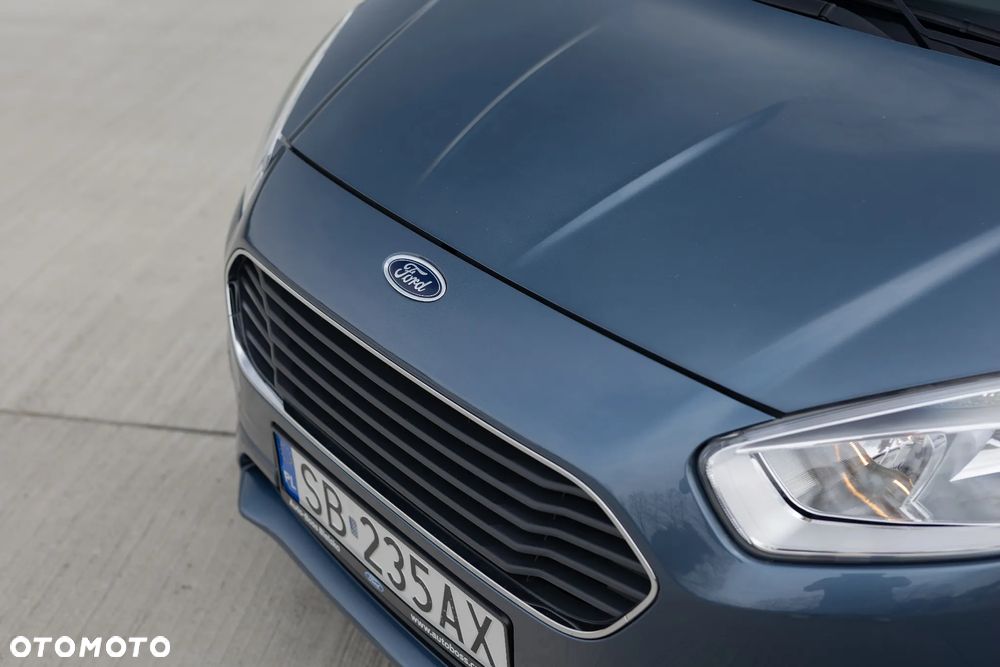 Ford Tourneo Courier - 14