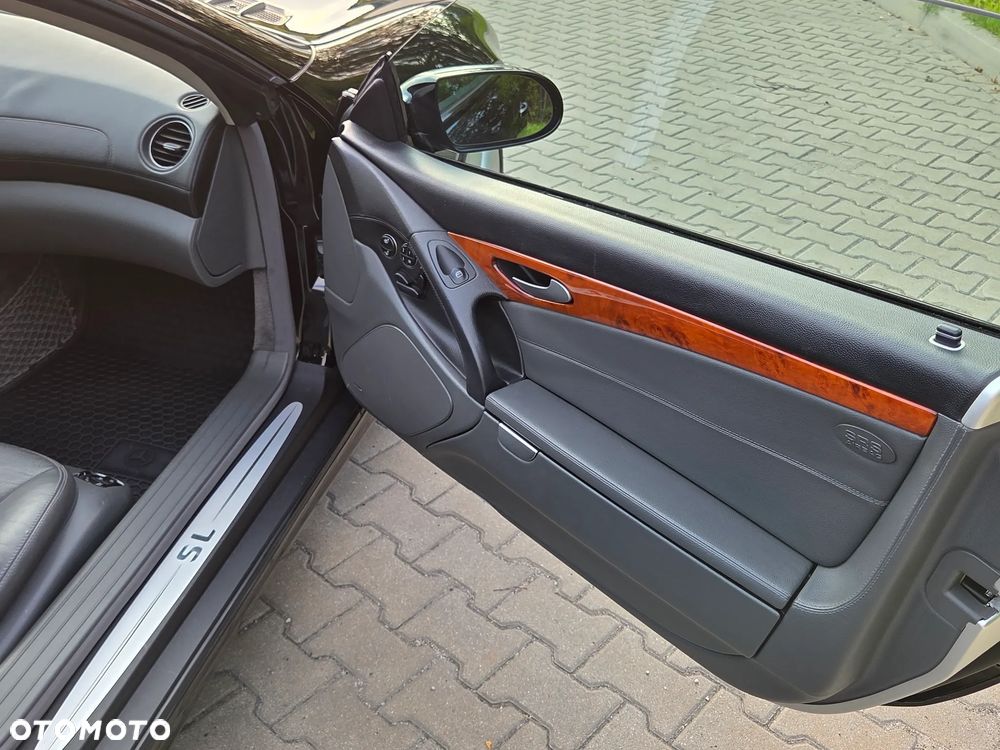 Mercedes-Benz SL - 11