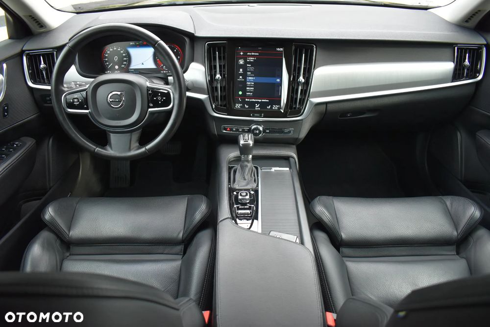 Volvo S90 D4 Geartronic Momentum Pro - 8