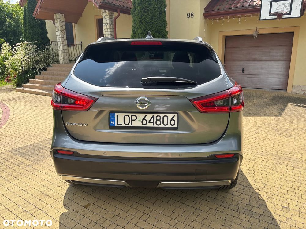 Nissan Qashqai 1.2 DIG-T N-Connecta EU6 - 25