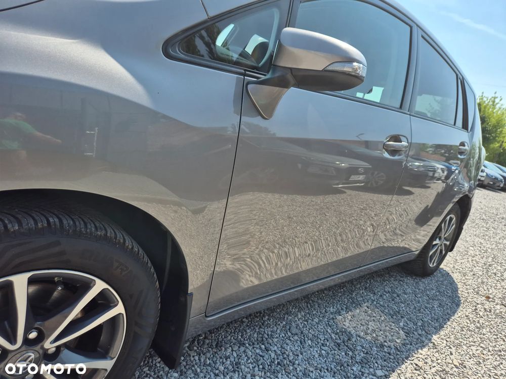 Toyota Verso 1.6 D-4D Prestige - 19