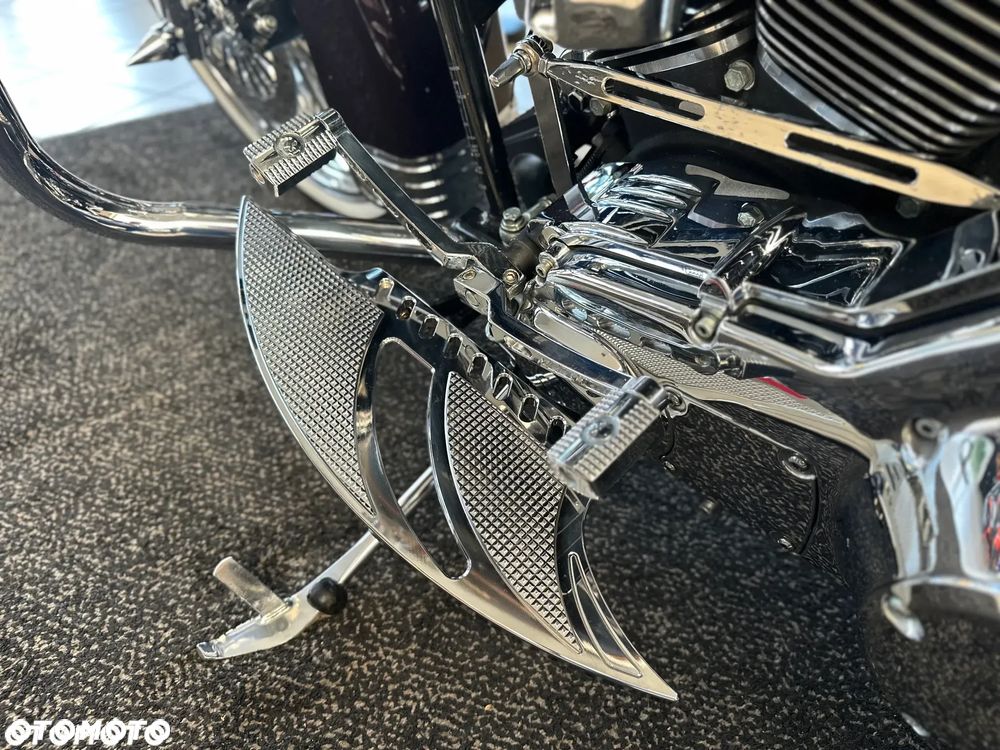 Harley-Davidson Touring Road King - 15