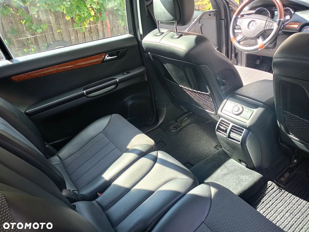 Mercedes-Benz Klasa R 320 CDI 4Matic 7G-TRONIC DPF - 16