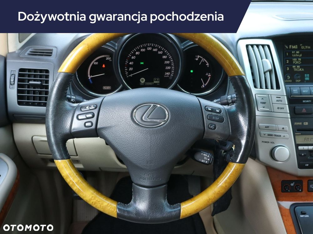 Lexus RX - 25