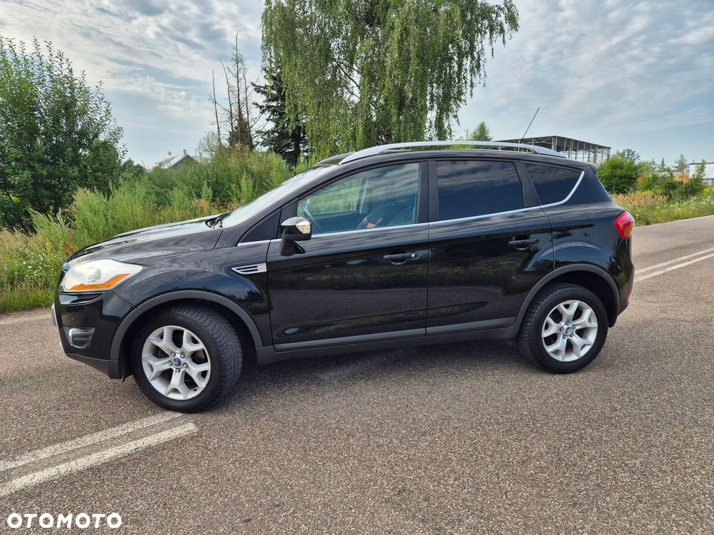 Ford Kuga 2.0 TDCi 2x4 Titanium - 2