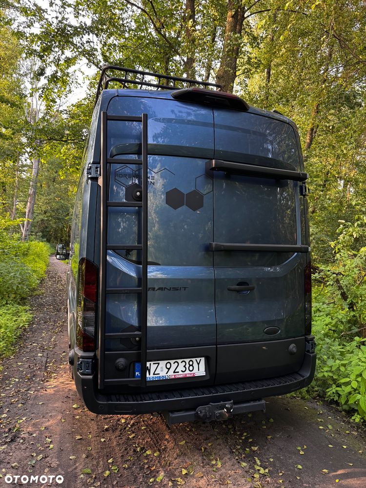 Ford Transit - 25