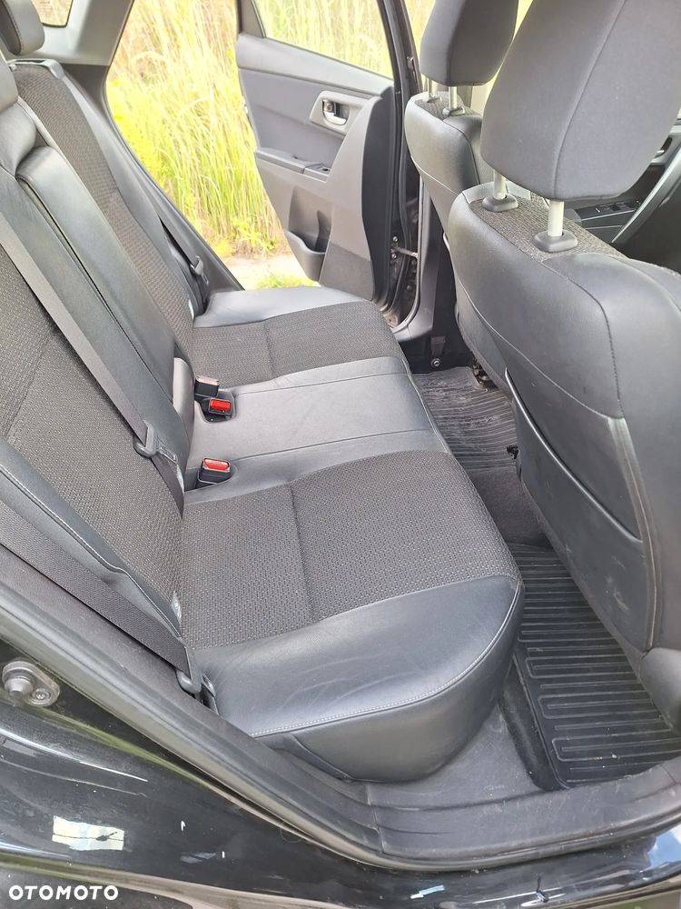Toyota Auris 1.6 Prestige - 5